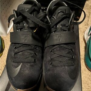 KD 7 Black Suede Ext”Rare”